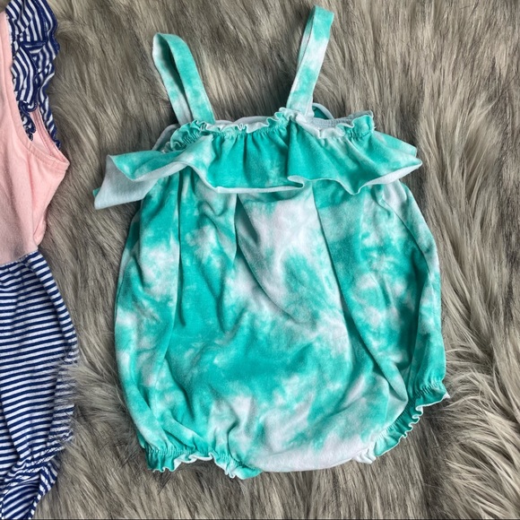 Cat and Jack baby outfits - Picture 3 of 5